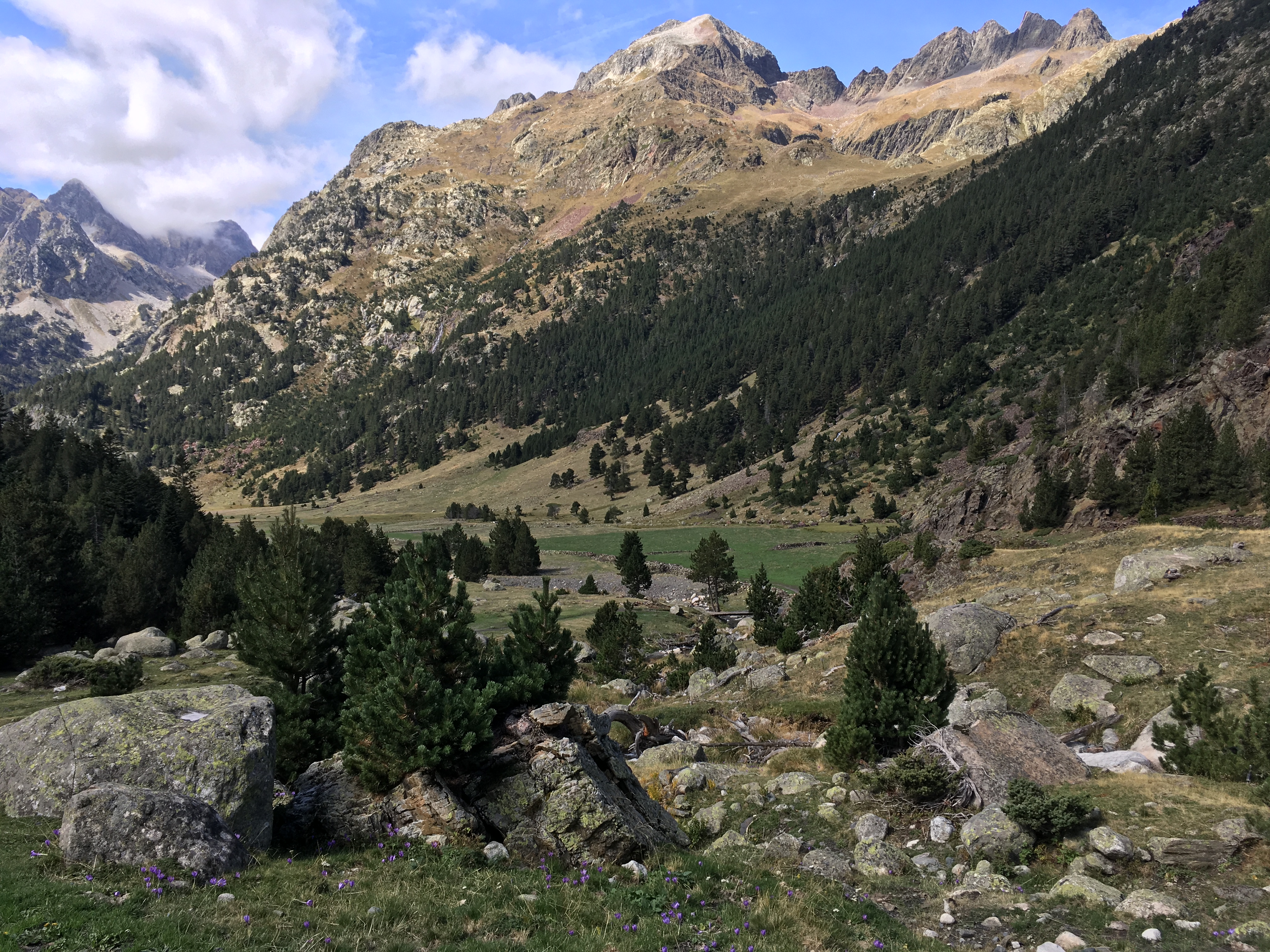 multiple-hikes-pyrenees-5