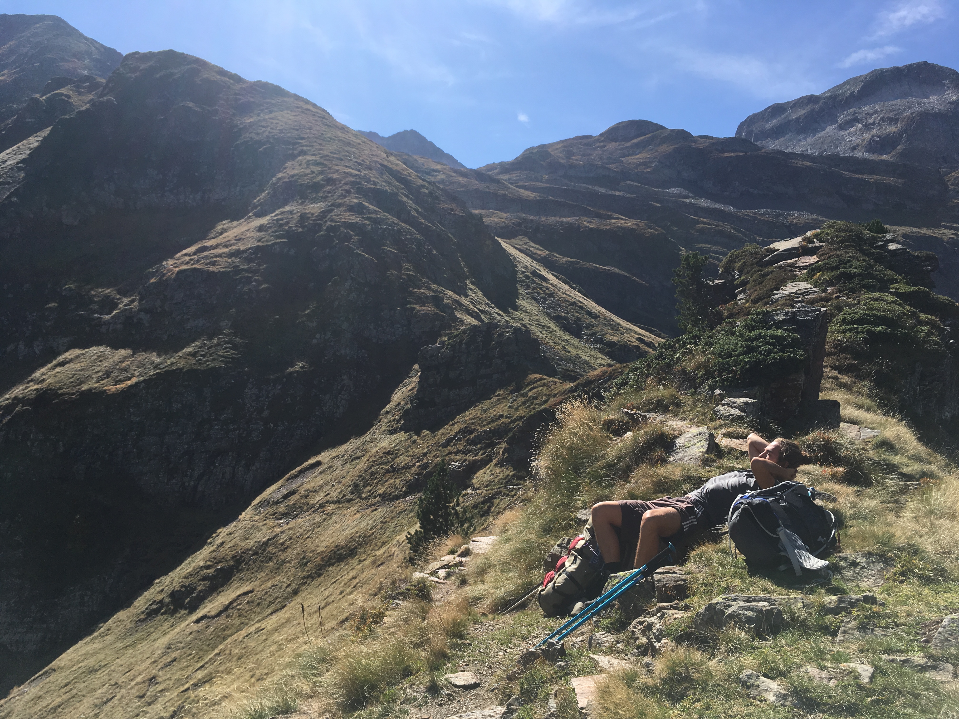 multiple-hikes-pyrenees-22