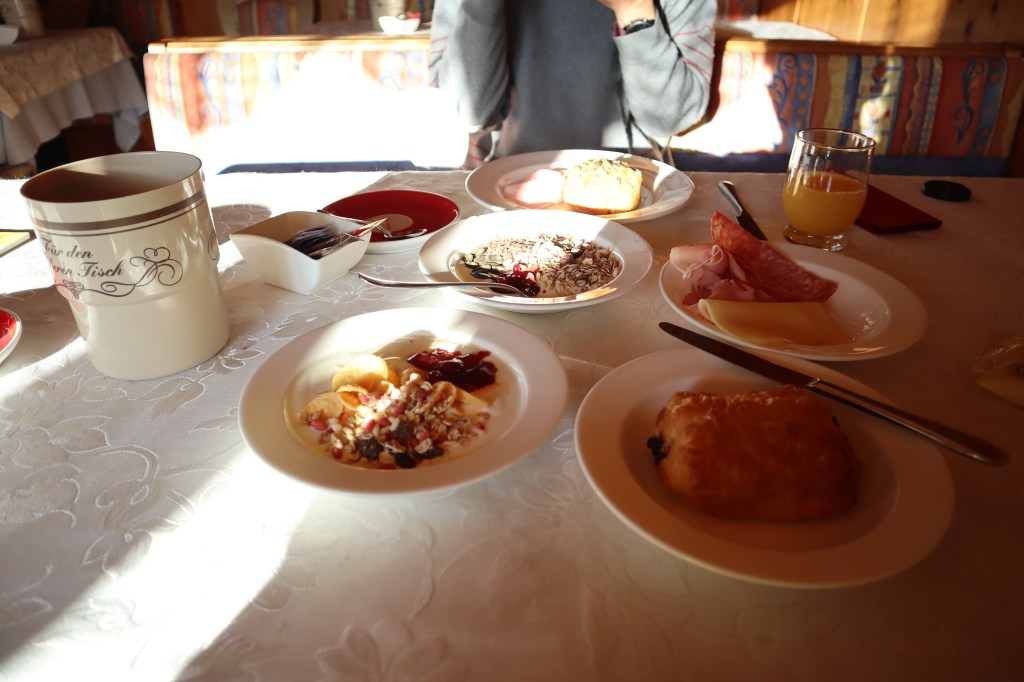 hiking-dolomites-italy-16