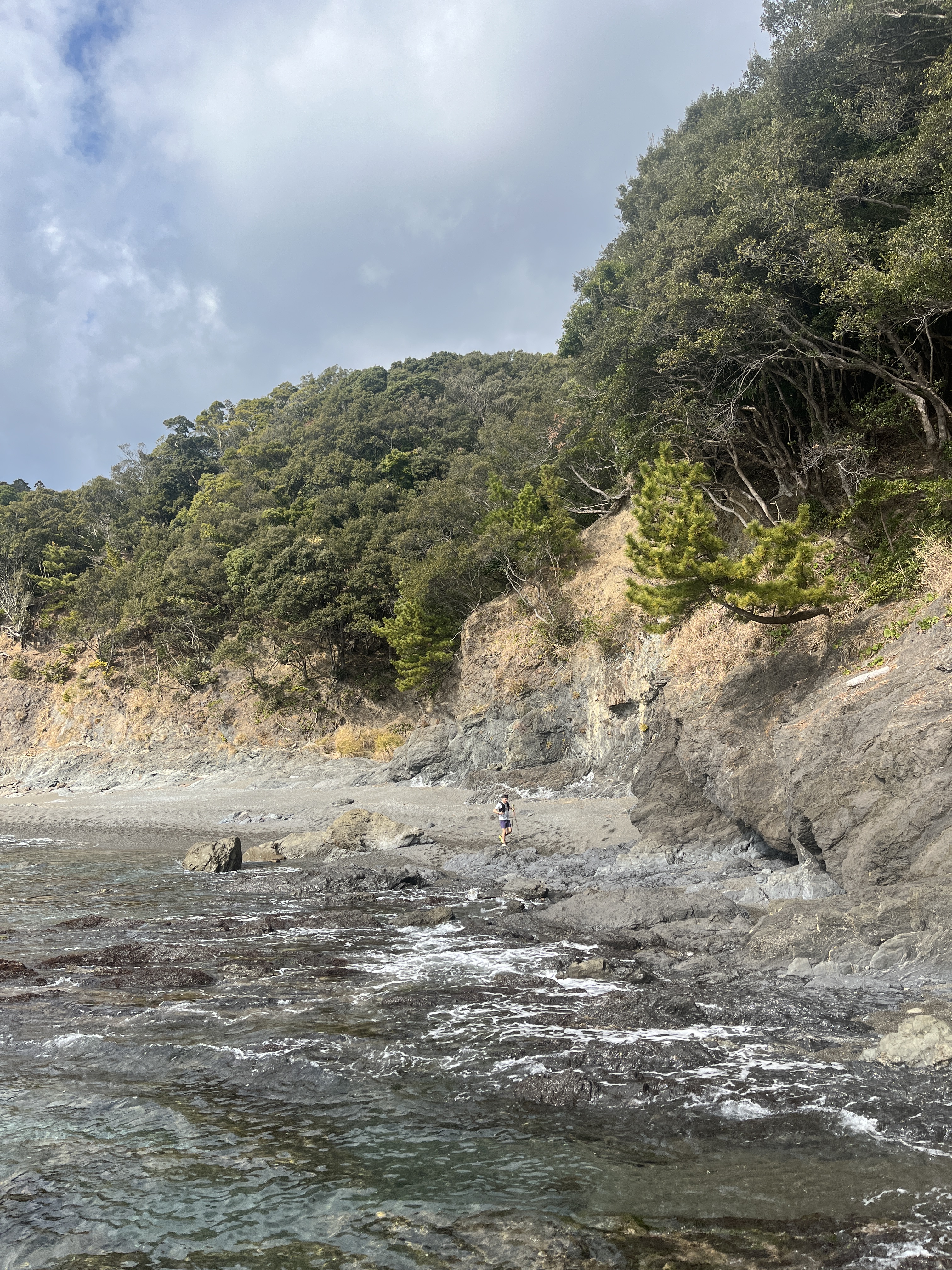 senba-coastal-cliff-0