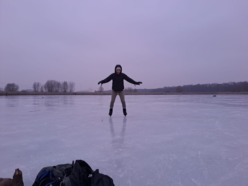 ice-skating-lake-2